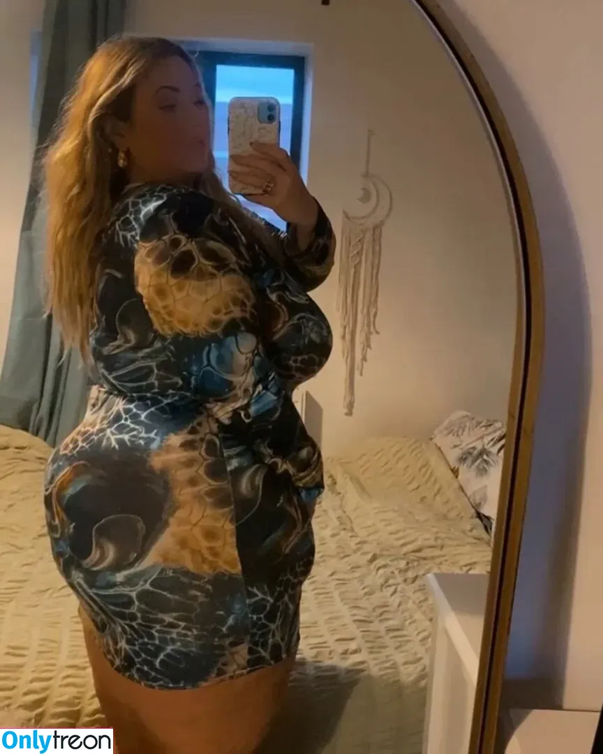juiceefruitee nude photo #0040 (juicyfruitxoxo)