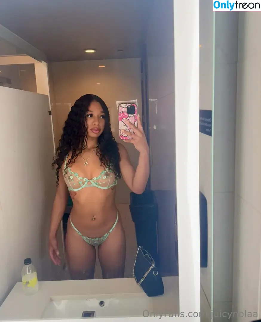 juicynolaa голая photo #0002 (juicynolly)