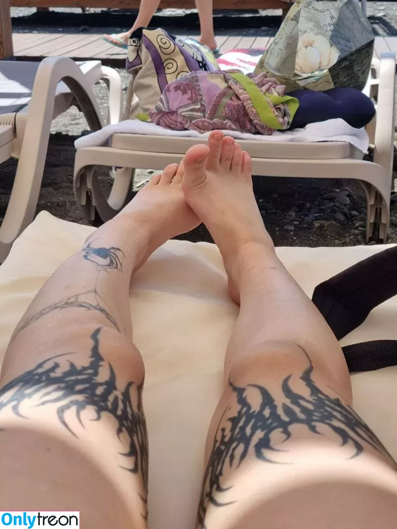 Jules Feet nude photo #0088 (jules_hampton / julesfeet / julesfeetj / julesvon228 / Лапки Джулс)