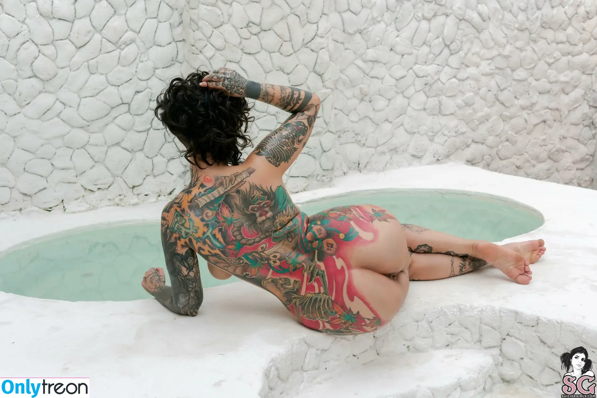 julh4 nude photo #0213 (julh4.sg)
