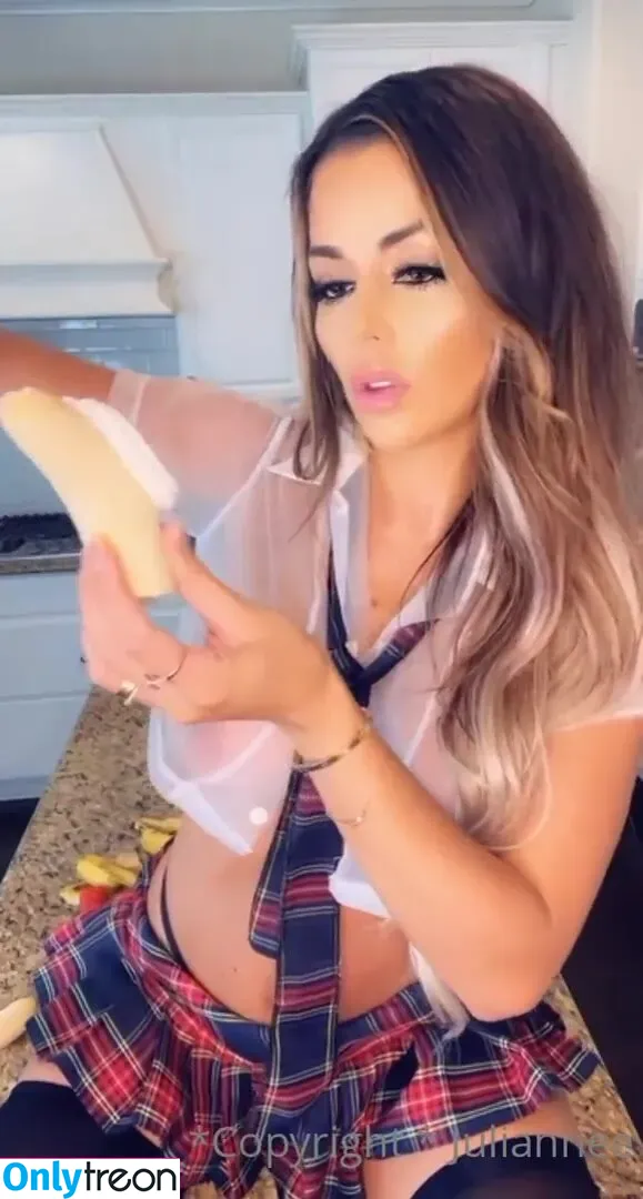 Juli.annee nude photo #0052 (Juli Annee / juli_anneelk / juliannee)