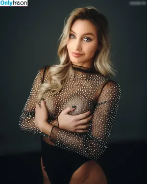 Julia Baessler / juliabaessler фото голая #0123