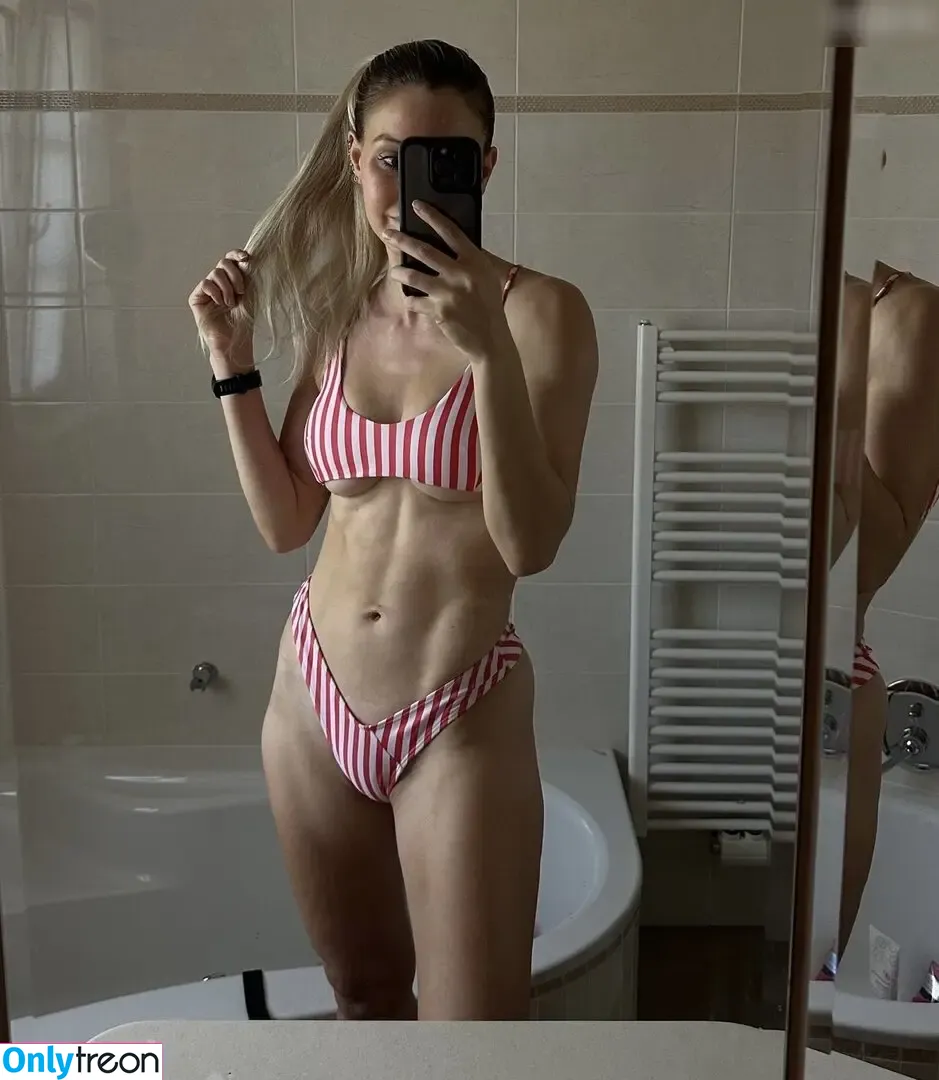 Julia Baessler nude photo #0093 (juliabaessler)