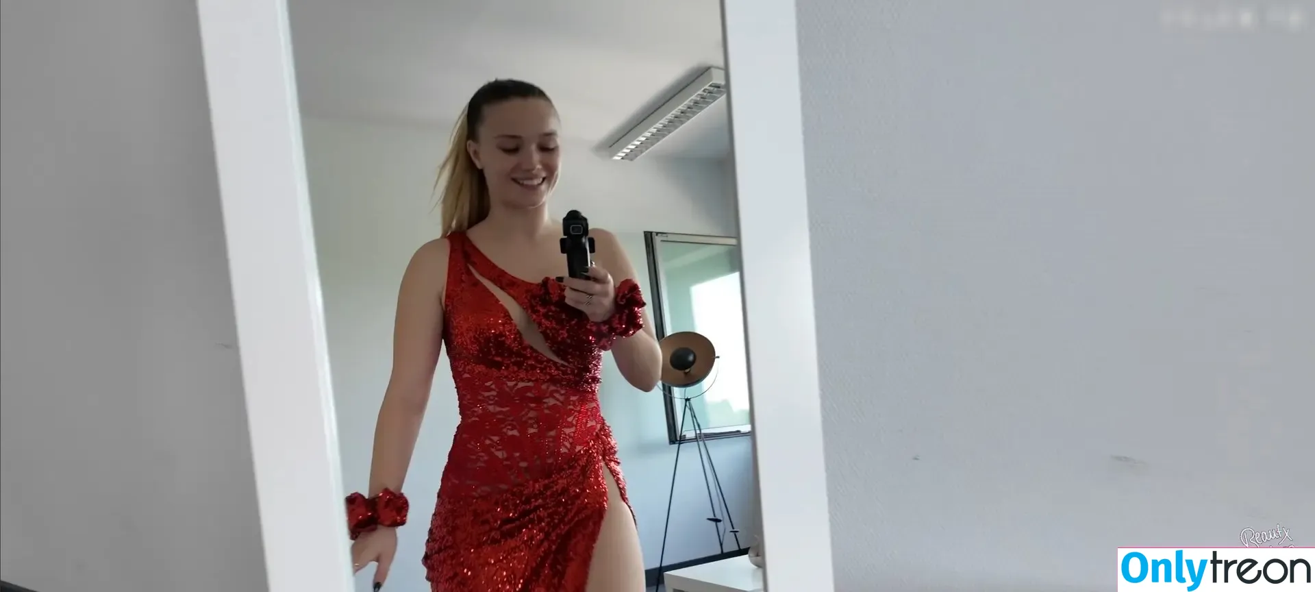 Julia Beautx nude photo #1558 (juliabeautx)