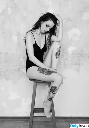 Julia Crds / jlacrds nude photo #0003