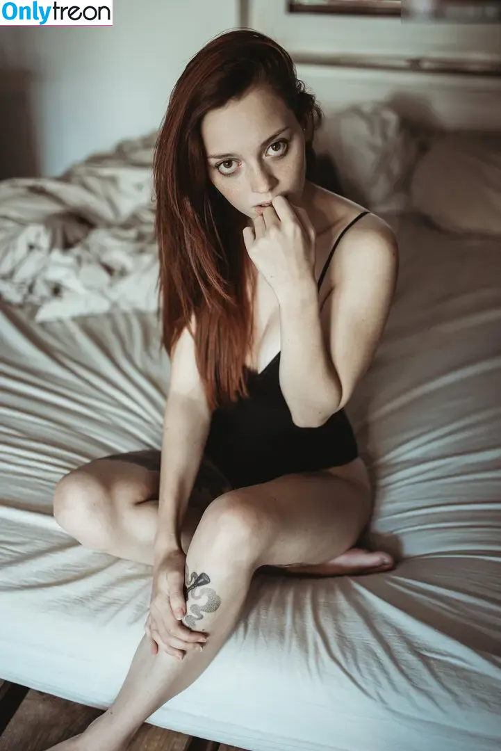 Julia Crds nude photo #0064 (jlacrds)