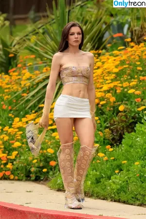 Julia Fox / juliaFox / juliafoxx фото голая #0179
