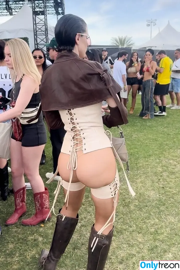 Julia Fox голая photo #0120 (juliaFox / juliafoxx)