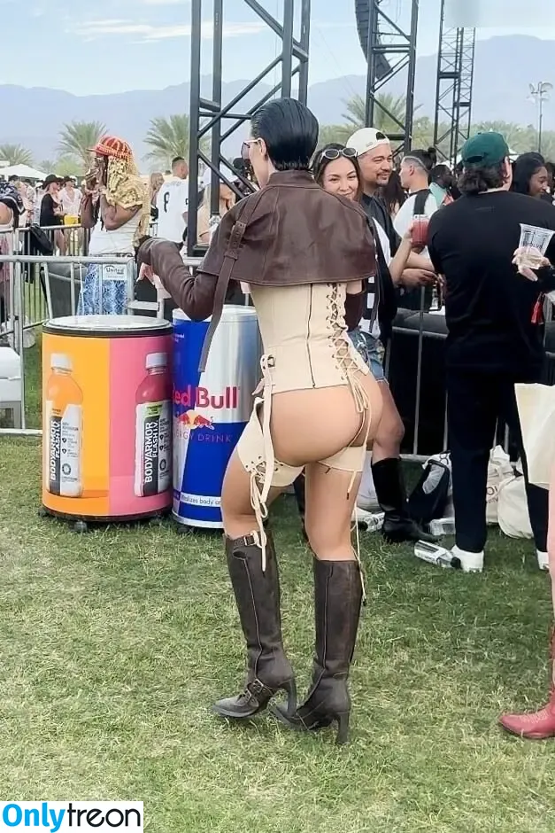 Julia Fox голая photo #0121 (juliaFox / juliafoxx)