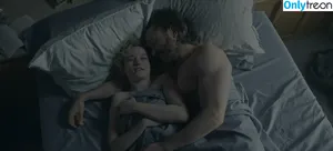 Julia Garner / juliagarnerofficial фото голая #0174