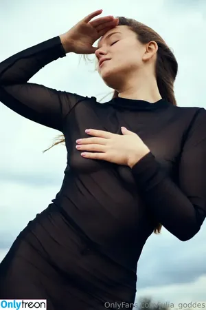  nude photo #0009