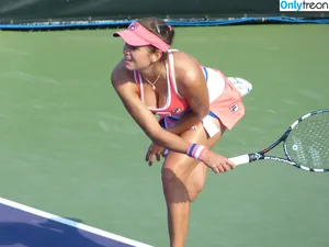 Julia Görges / julia.goerges nude photo #0052