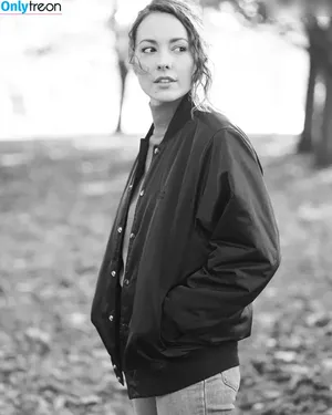 Julia Krüger / ll_koolia фото голая #0006