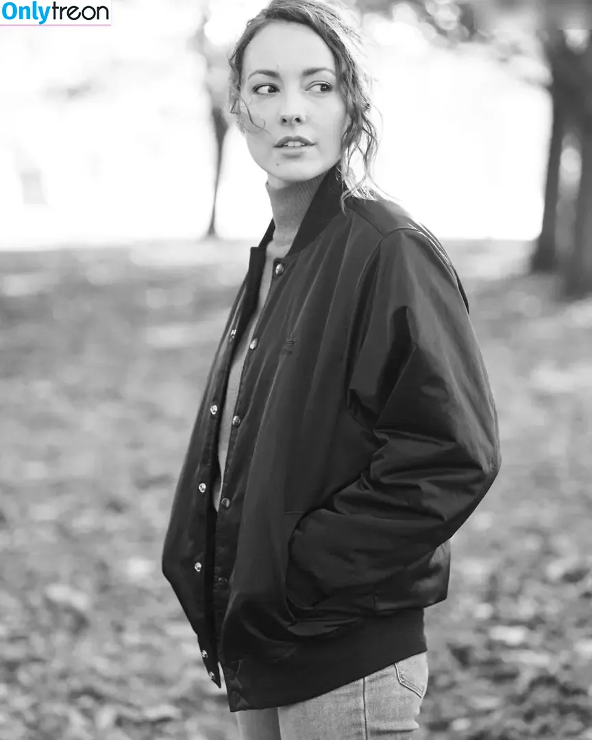 Julia Krüger голая photo #0006 (ll_koolia)