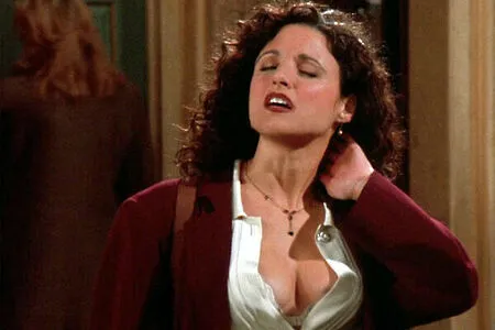 Julia Louis-Dreyfus / officialjld фото голая #0021