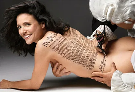 Julia Louis-Dreyfus / officialjld фото голая #0034