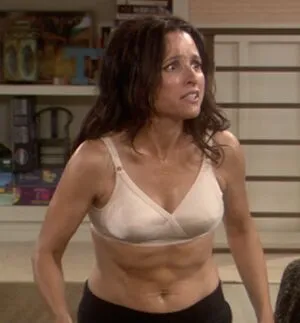 Julia Louis-Dreyfus / officialjld nude photo #0086