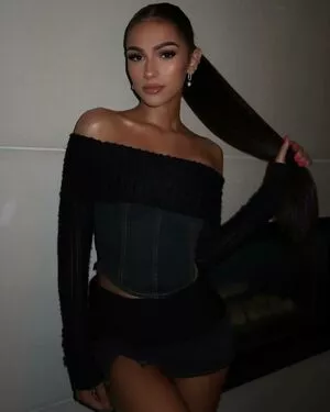 Julia Merekoulias / juliakul_official / juliamerekoulias фото голая #0258