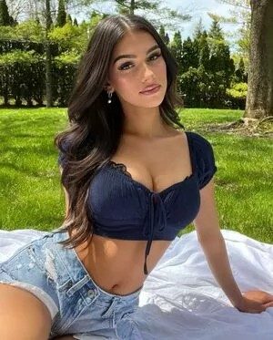 Julia Merekoulias / juliakul_official / juliamerekoulias фото голая #0295