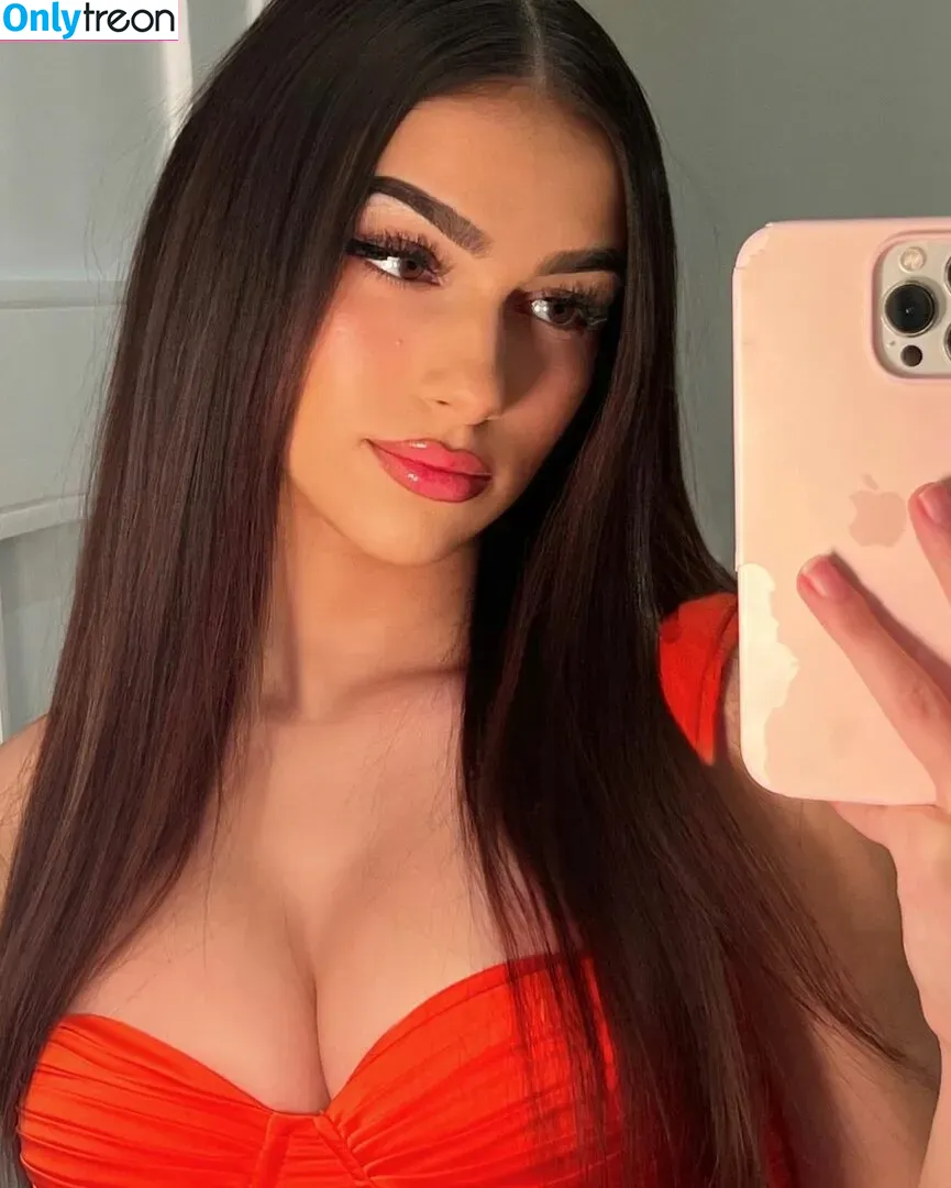 Julia Merekoulias nude photo #0059 (juliakul_official / juliamerekoulias)