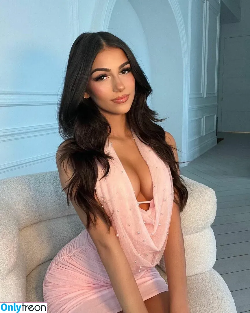 Julia Merekoulias nude photo #0134 (juliakul_official / juliamerekoulias)