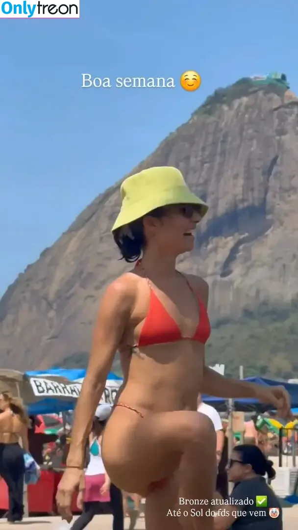 Júlia Oristanio голая photo #0198 (juoristanio)