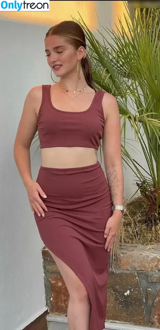 Julia Schulze голая photo #0007 (julia.schulze_official)
