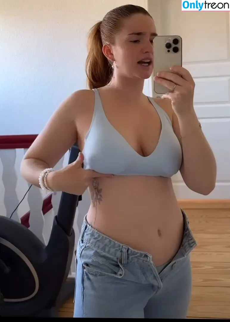 Julia Schulze nude photo #0432 (julia.schulze_official)