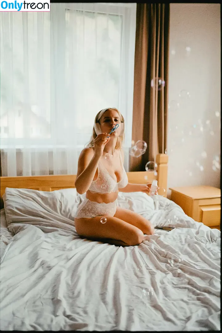 Julia Shevchenko nude photo #0024 (JuliaShevchenko / julia_shevchenko__)