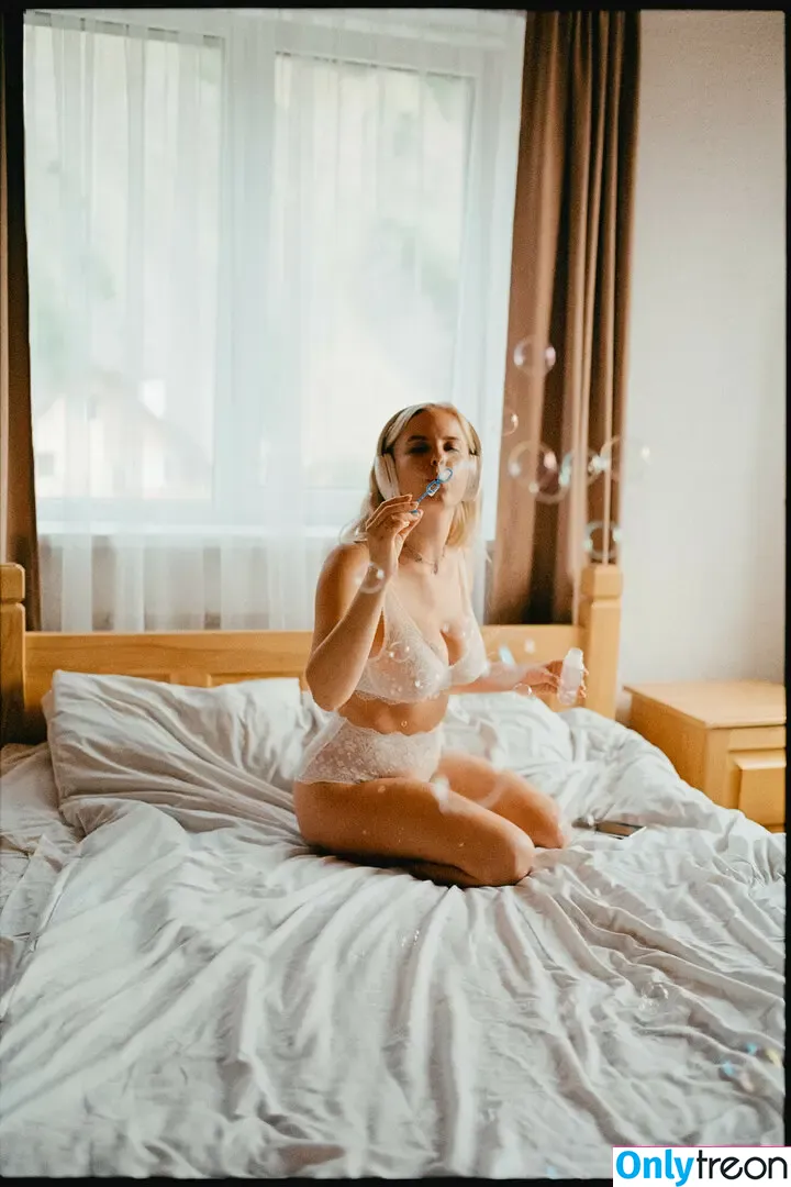 Julia Shevchenko nude photo #0025 (JuliaShevchenko / julia_shevchenko__)