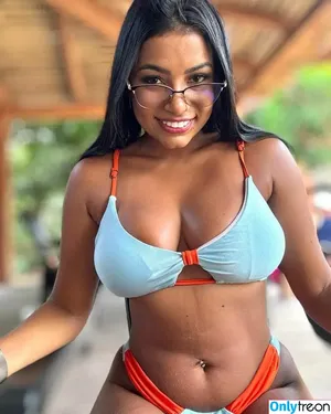Julia Silva / ju_ba28 / juliasilva8139 фото голая #0002