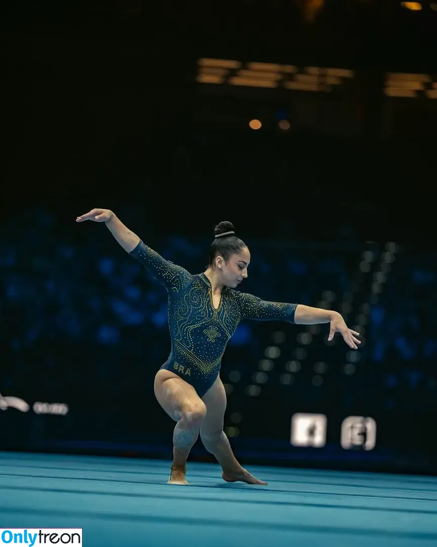 Julia Soares голая photo #0030 (juju_bsoares / u192041219)
