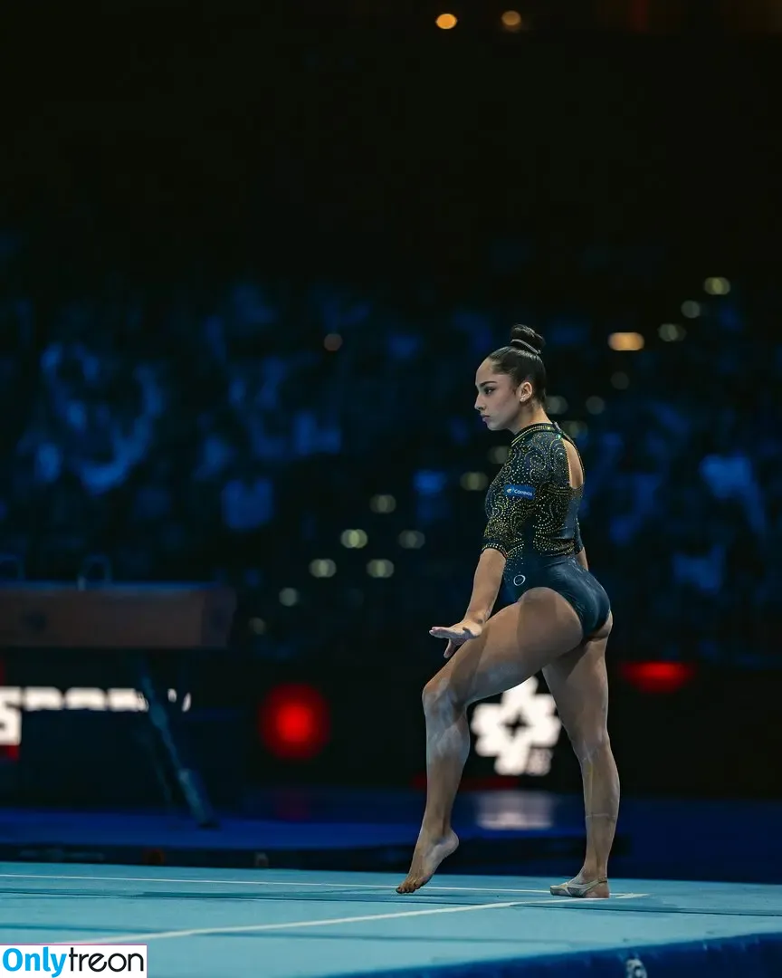 Julia Soares голая photo #0033 (juju_bsoares / u192041219)