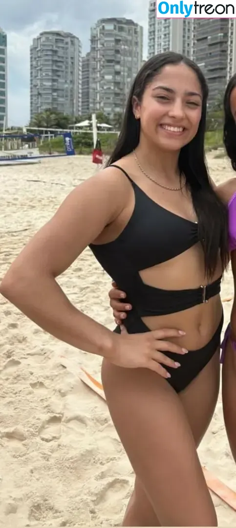 Julia Soares голая photo #0053 (juju_bsoares / u192041219)
