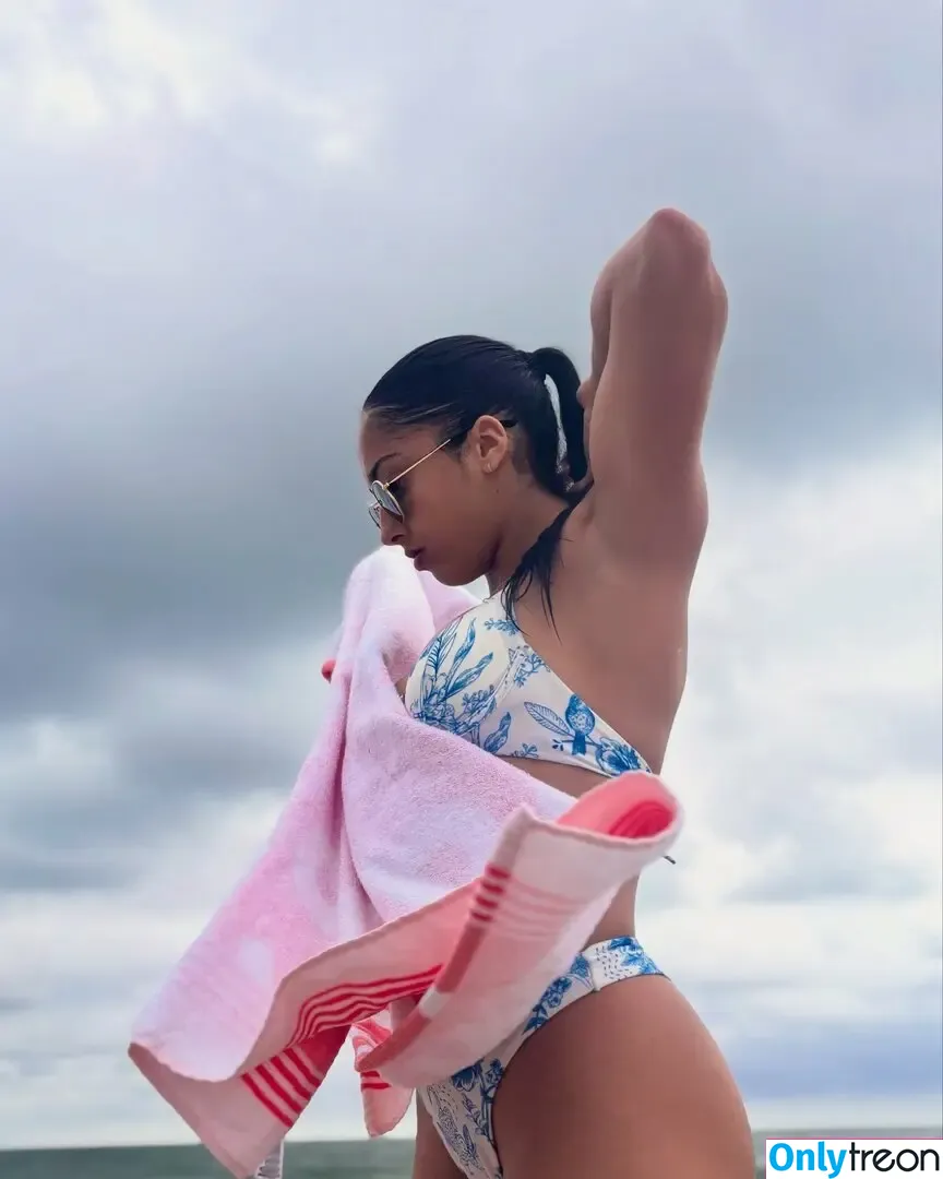 Julia Soares голая photo #0074 (juju_bsoares / u192041219)