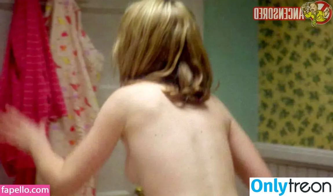 Julia Stiles голая photo #0204 (missjuliastiles)