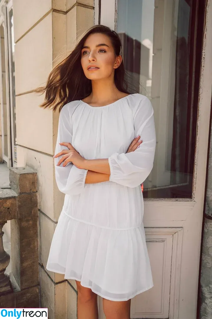 Julia Wieniawa голая photo #0077 (Narkiewicz / juliawieniawa)