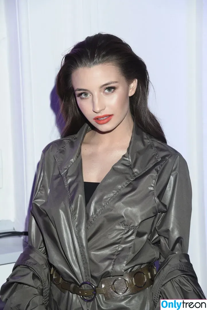 Julia Wieniawa голая photo #0312 (Narkiewicz / juliawieniawa)