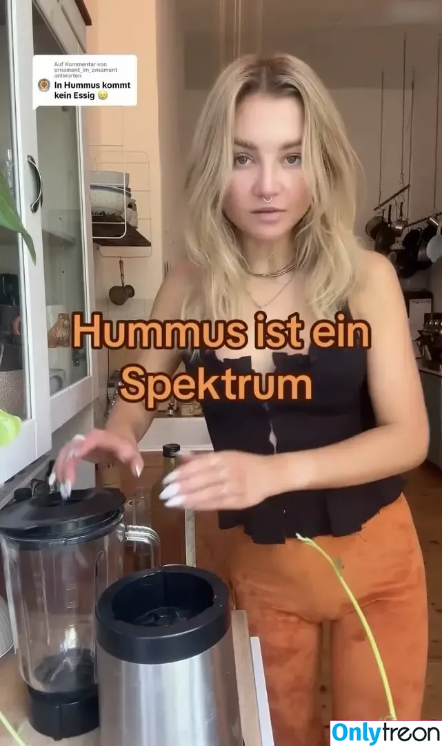 Julia Wulf голая photo #0836 (Juleslw)