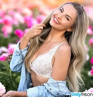 Julia (Xlaeta) / xlaeta фото голая #0150