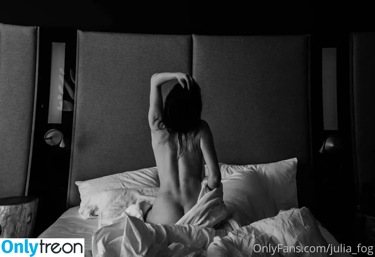 juliafog nude photo #0003 (juliafoug.art)