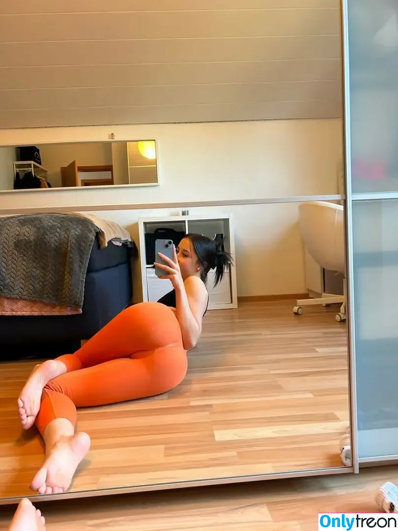 juliamariino голая photo #0007 (juliamariino)