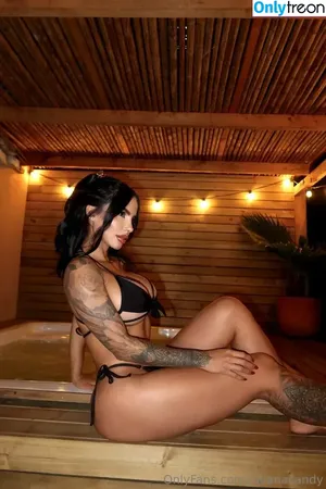 Julianacandy / julyycandyy nude photo #0041