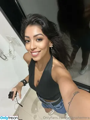 julianaherrera / ijuliannaa nude photo #0059