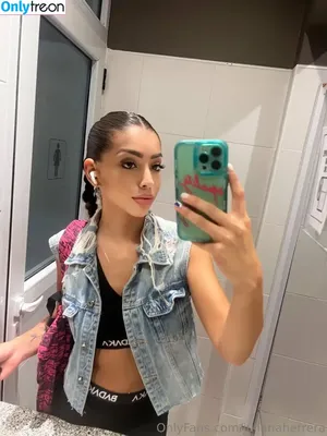 julianaherrera / ijuliannaa nude photo #0129