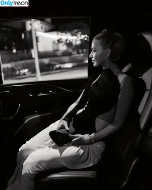 Julianne Hough / juleshough фото голая #1341