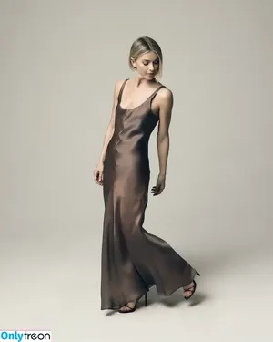 Julianne Hough / juleshough nude photo #1480