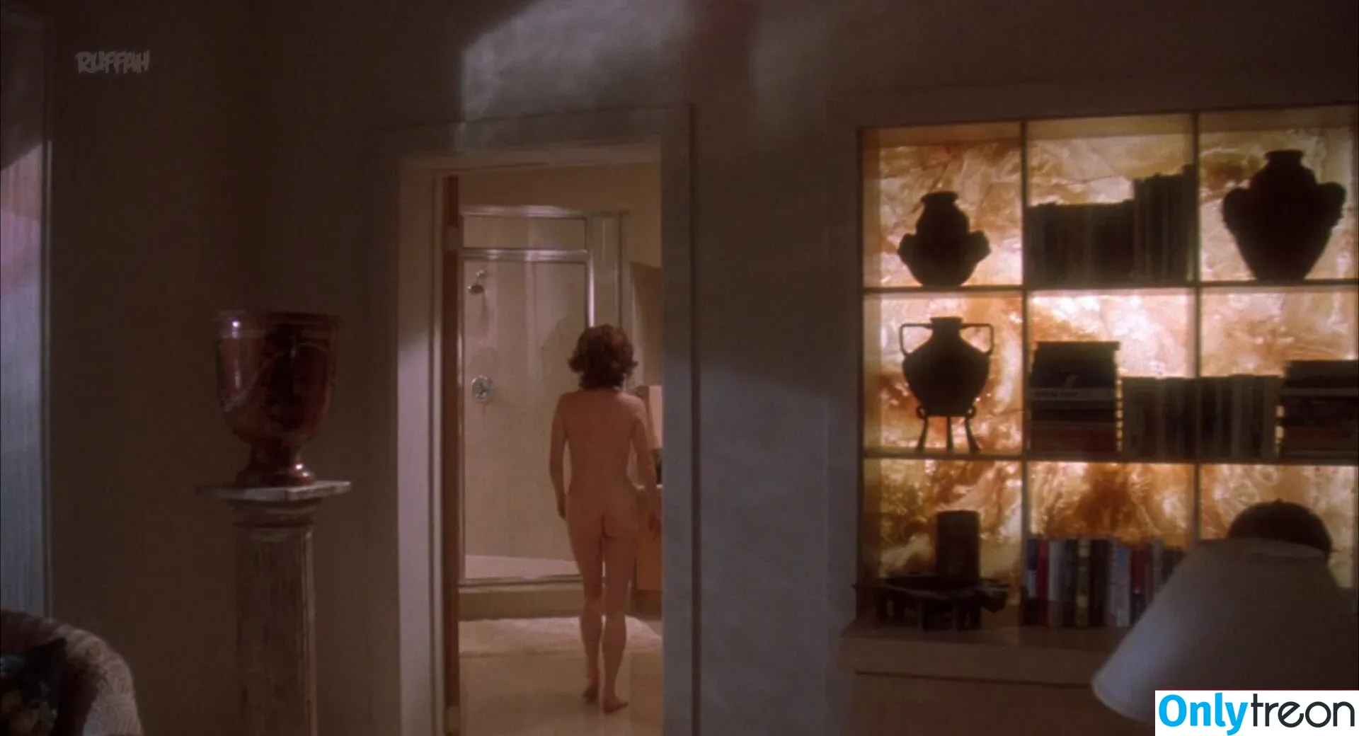 Julianne Moore nude photo #0036 (juliana_moore / juliannemoore)