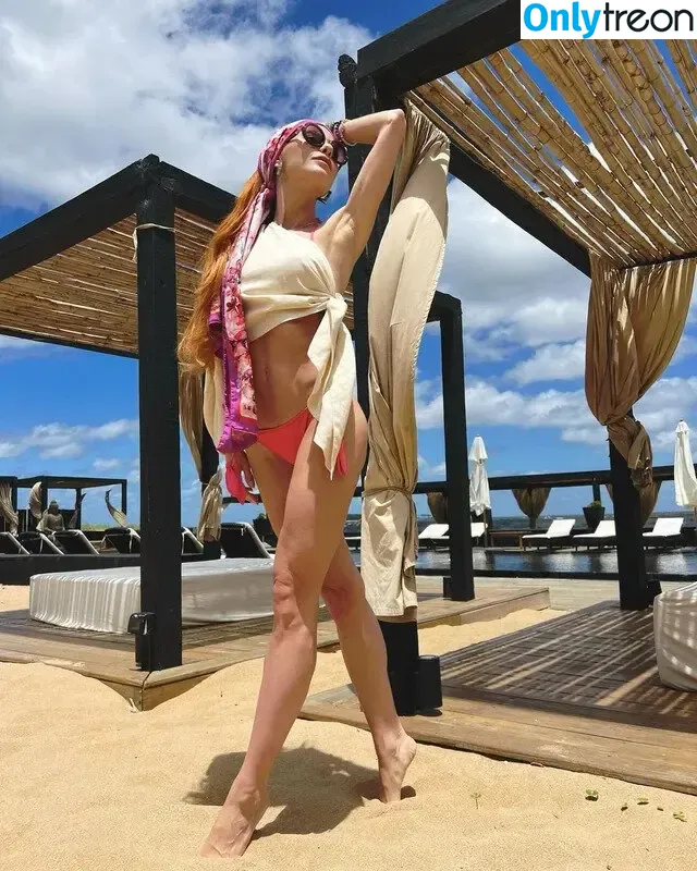 Julianne Trevisol голая photo #0003 (juliannetrevisol)