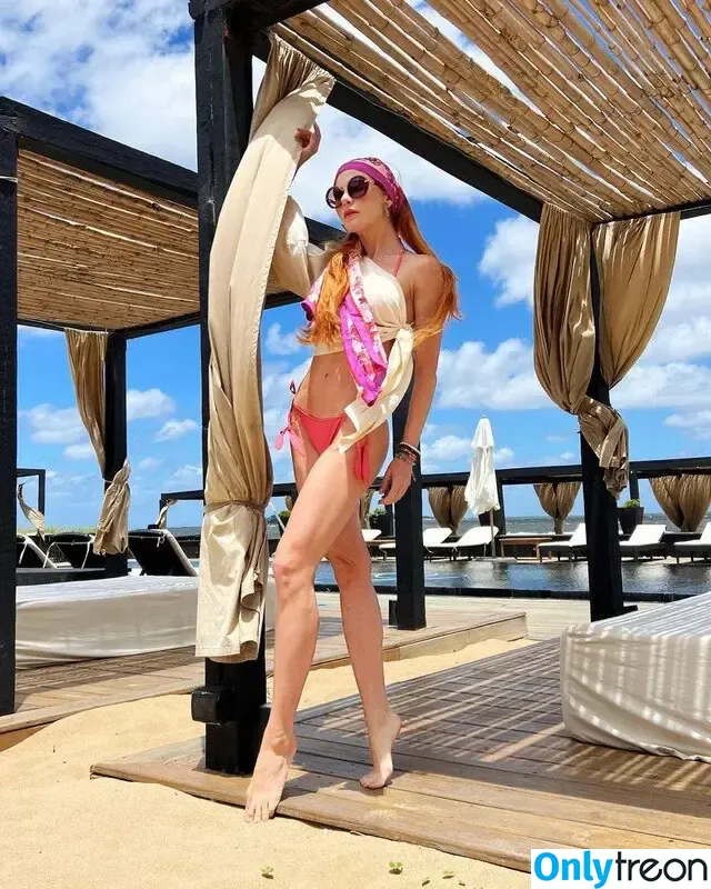 Julianne Trevisol голая photo #0006 (juliannetrevisol)